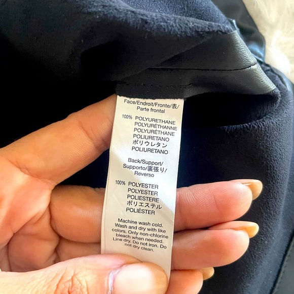 Gap faux leather skirt size 4 - Picture 6 of 6